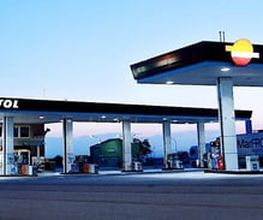 gasolinera-FONOLLERES.jpg