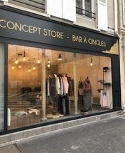 La Boutique image 6