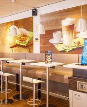 Shell Recharge Charging Station Bild 1