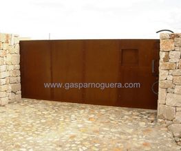 gaspar-corredera-acero-16.png