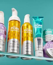 ¿Dilema con tus poros? Nuestra línea de cuidado para poros, Pore Care ha llegado para quedarse y cuidar tu cara y tus poros. Cada producto está diseñado para un dilema distinto, limpieza de poros, suavidad etc.