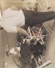 The Gentlemen Facility Services Alex Maravegias Bild 11