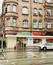 Aussenansicht der Burg-Apotheke
