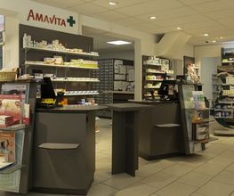Pharmacie-Amavita-Courtepin-caissier