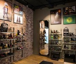 Dr. Martens image 5
