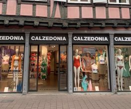 Calzedonia image 1
