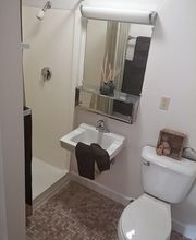 Lake Forest Apartments image 12