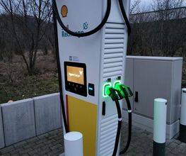 Shell Recharge Charging Station Bild 2