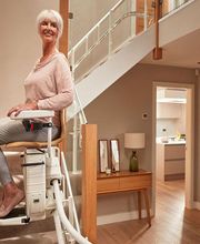 Le Monte Escalier Français image 1