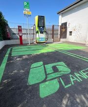 IPLANET Ricarica in sicurezza in modalità ultra fast per tutti i veicoli elettrici.