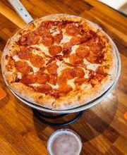 Oggi's Sports | Brewhouse |Pizza image 11