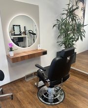 Unicut by Cevriye Rohr | Haare färben | Friseur in Neckarsulm Bild 8