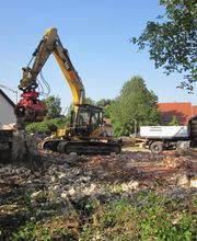 Schäfer Bagger und Abbrucharbeiten Bild 4