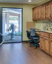 Quaker Hill Rehabilitation & Skilled Nursing image 8
