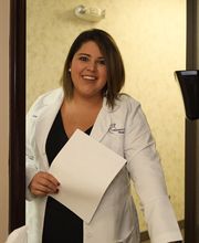 Karem Alvarez, MD image 8