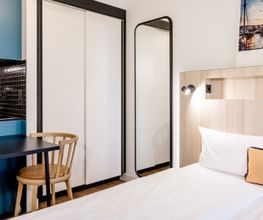 Hotel Kiel Schwedenkai - Room