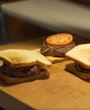 Louis' Lunch image 20