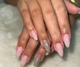American Nails & Spa Bild 17