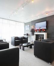 Zahnarztpraxis ansprechendes Wartezimmer für Patienten