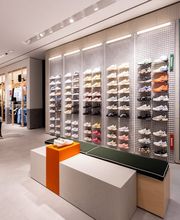 Lacoste Toulouse image 4