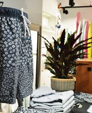 Ponant Surf Shop SARL 7 islands surf company image 15