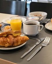 B&B HOTEL Dieppe image 2