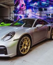 DER AUTO-LACKIERER Bild 3