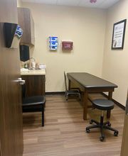 AMC Urgent Care Plus image 7