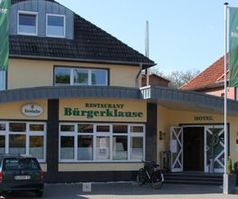 Bürgerklause Tapken Hotel & Restaurant Bild 1