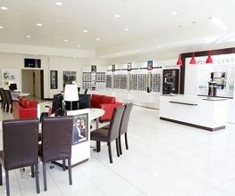 Opticien PERTUIS Optical Center image 1