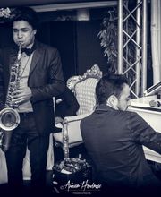 FEELING LIVE image 5