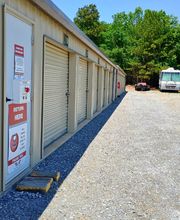 Pilot Self Storage image 11