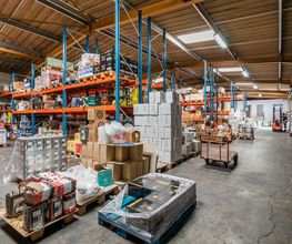 Corte Distribution image 3