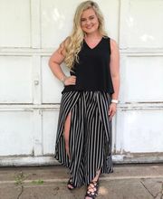 K Lane's & Co. Fashion Boutique image 18