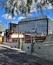 FLAGSHIP.BERLIN am Anleger im Berliner Regierungsviertel.