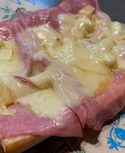 Cheba Hut "Toasted" Subs image 13