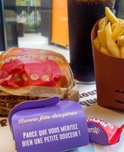 👑 Bonne fête des pères !
Aujourd’hui chez BK, les papas sont ROIS 🍔
Un menu … et une petite douceur rien que pour vous 🍫✨
🔥 Passez au drive ou en resto, on s’occupe du festin !