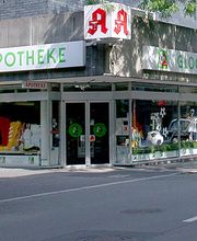 Aussenansicht der Glocken-Apotheke