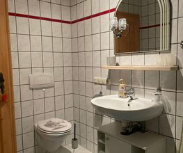 Badezimmer Ferienwohnung unten
