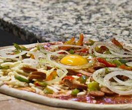 Pizza Artisanale image 1