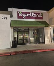 Yogurtland Costa Mesa image 1