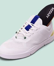 Sooley – Maßgefertigte Einlagen für B2C und B2B

Sooley bietet maßgefertigte Einlagen, die per 3D-Scan mit dem iPhone von zu Hause aus bestellt werden können. Jede Einlage wird in Deutschland von Orthopädieschuhtechnikern gefertigt und weltweit kostenlos versendet.

Neben dem Direktvertrieb (B2C) arbeiten wir mit Schuhgeschäften, Podologen und Orthopäden zusammen (B2B/B2B2C). Unternehmen können unsere Scan-Technologie und maßgefertigten Einlagen in ihr Angebot integrieren – mit individueller Beratung und attraktiven Provisionen.

Sooley steht für Qualität, Komfort und innovative Fußgesundheit.