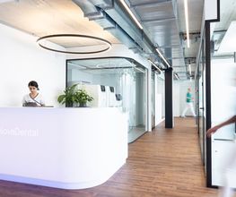 iNovaDental - Praxis für Zahnmedizin & Oralchirurgie Bild 1