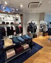 Tommy Hilfiger image 7