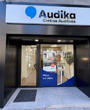 Entrada del Centro Auditivo Audika en Logroño