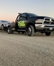 Hide N Seek Towing & Recovery image 3