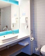 Holiday Inn Express & Suites Basel - Allschwil by IHG Bild 2