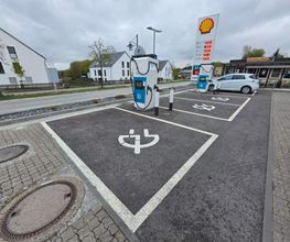 Shell Recharge Charging Station Bild 1