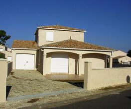 Esteves Construction image 2