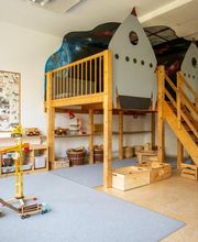 Fröbel-Kindergarten Traumzauberbaum in Berlin-Mitte, © 2026 Fröbel. Alle Rechte vorbehalten.